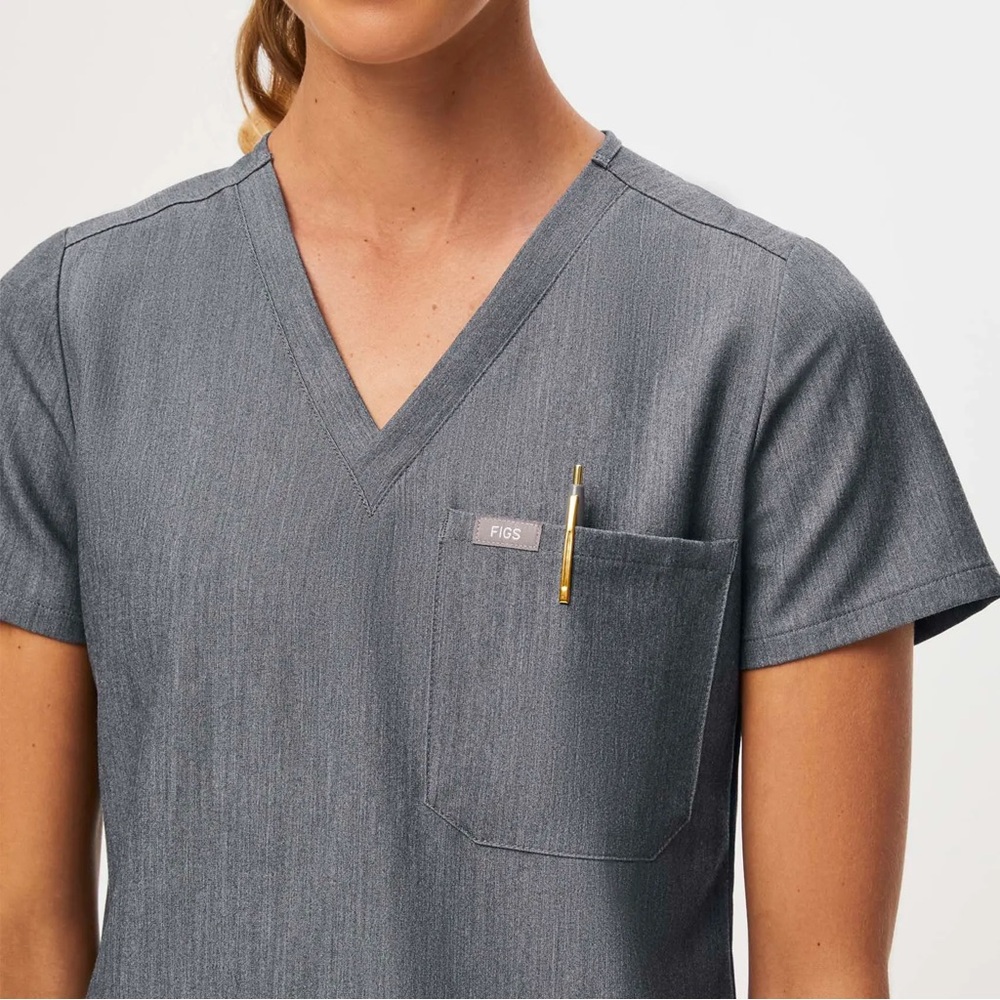 NWOT Figs SET Charcoal Technical- Zamora Joggers & Catrina Scrub Top - Picture 10 of 12